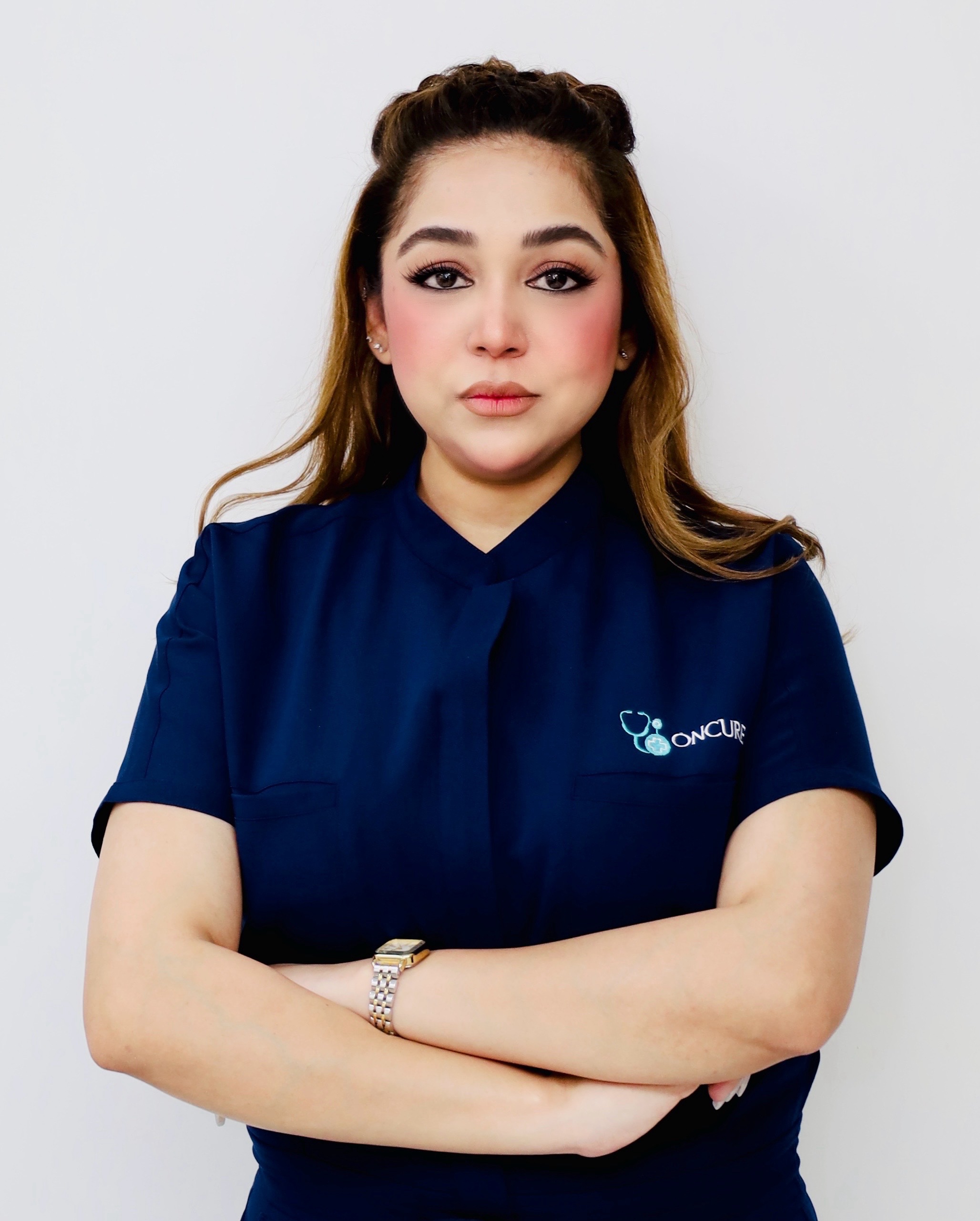 Female Doctor consultation in Dubai residence